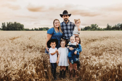 Visite de la bergerie Jenovic, propriété d'un couple de L'amour est dans le pré - Est ontarien - EN PRÉSENTIEL